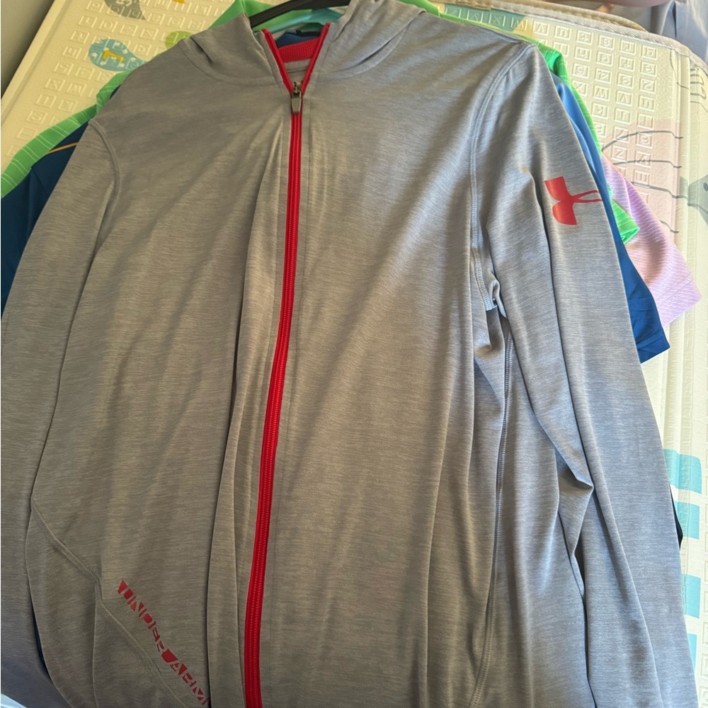 Men’s Under Armour Light Weight jacket